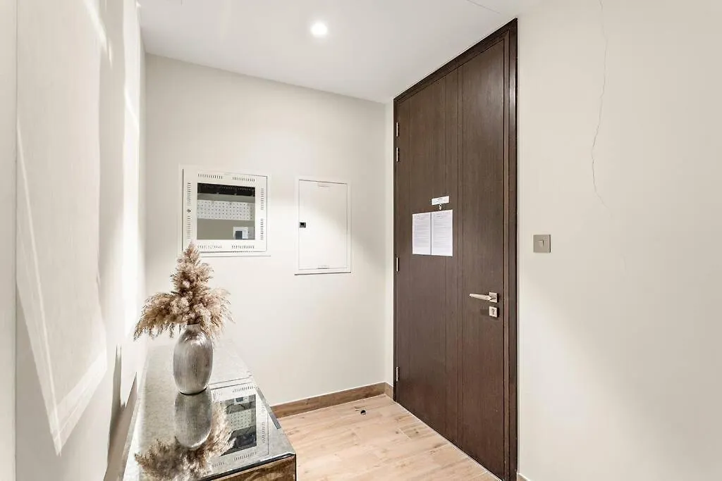 First Class 1Br High-End Luxury Living Dubai Förenade Arabemiraten